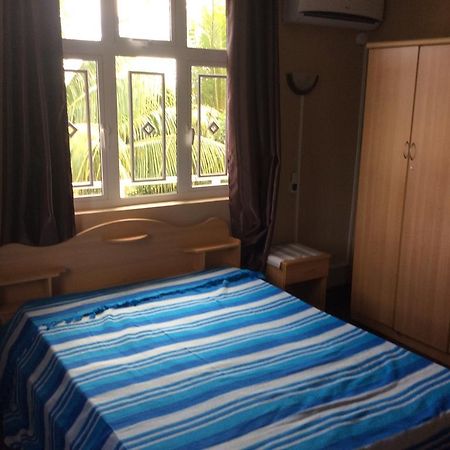 La Casa Mia Guesthouse La Gaulette Εξωτερικό φωτογραφία