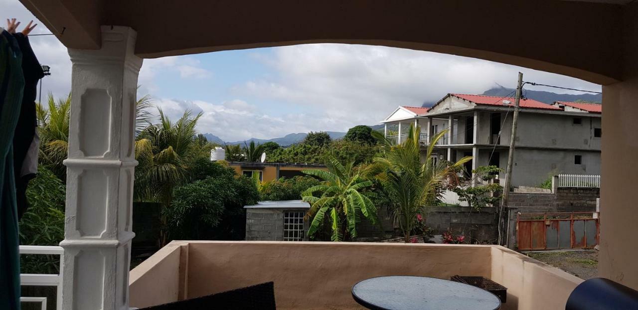 La Casa Mia Guesthouse La Gaulette Εξωτερικό φωτογραφία
